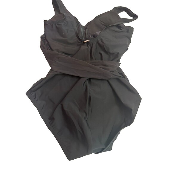 Lands end Size 8D Lycra Black Miracle Swimsuit One piece Draping - Picture 3 of 4